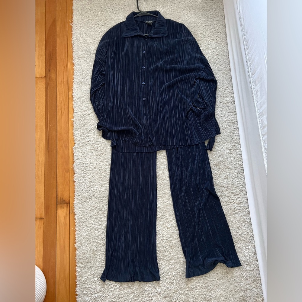 Boohoo Two Piece Pant Set